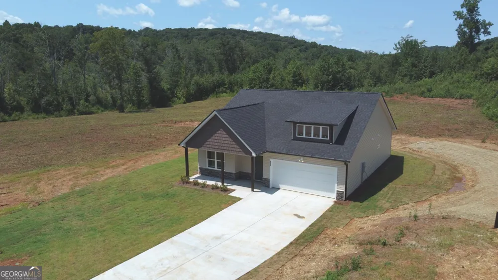 653 Dortch RD Eastanollee, GA 30538