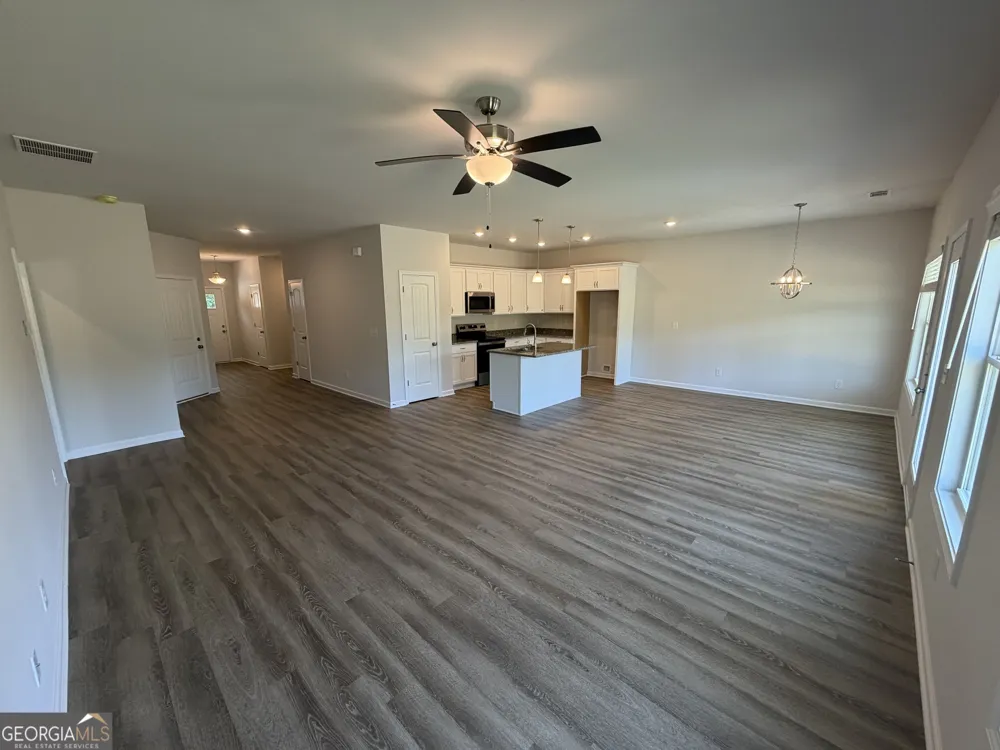 653 Dortch RD Eastanollee, GA 30538