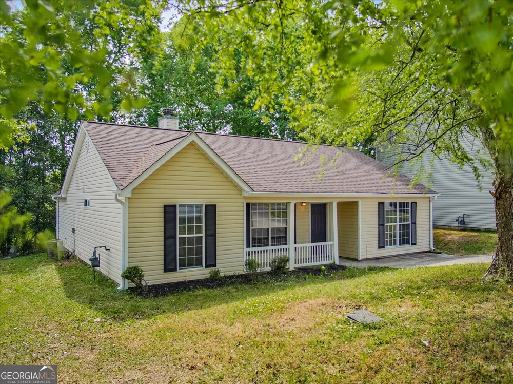 5603 Eagles Feather LN Riverdale, GA 30274
