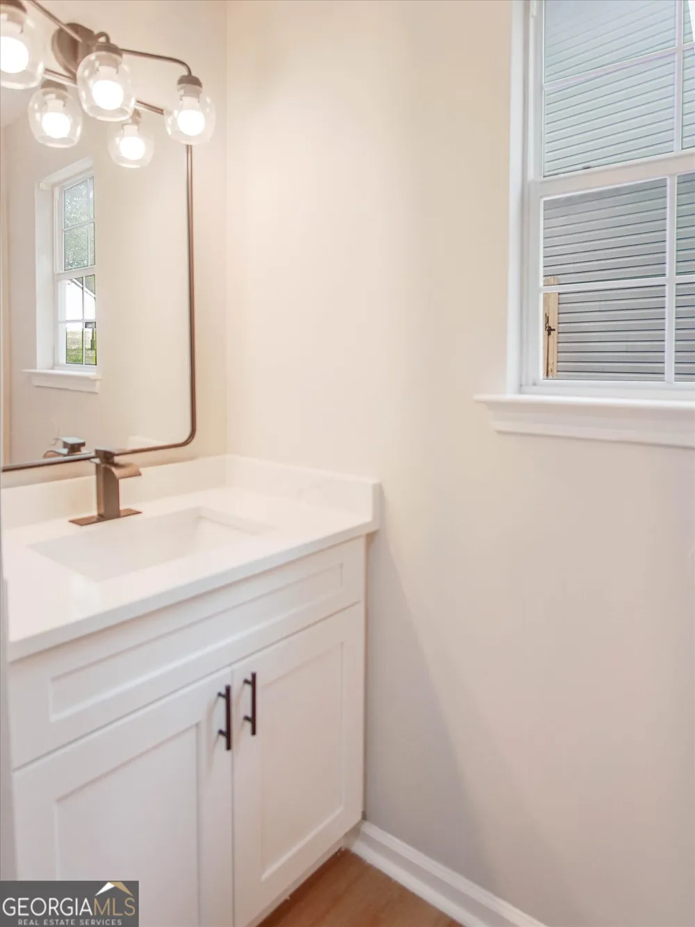 5603 Eagles Feather LN Riverdale, GA 30274
