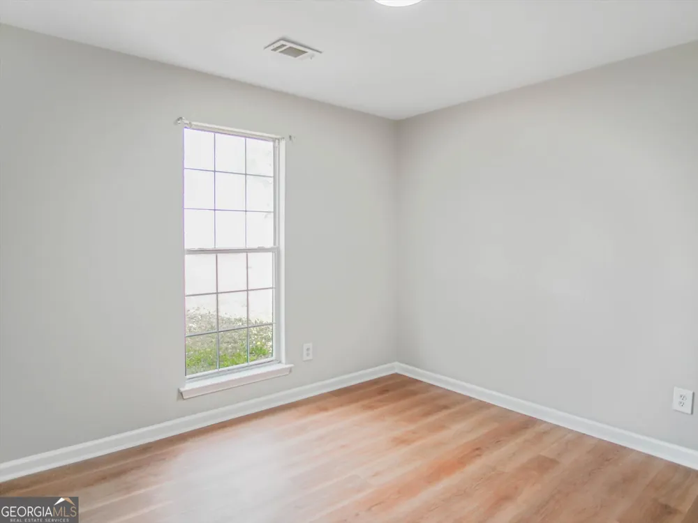 5603 Eagles Feather LN Riverdale, GA 30274