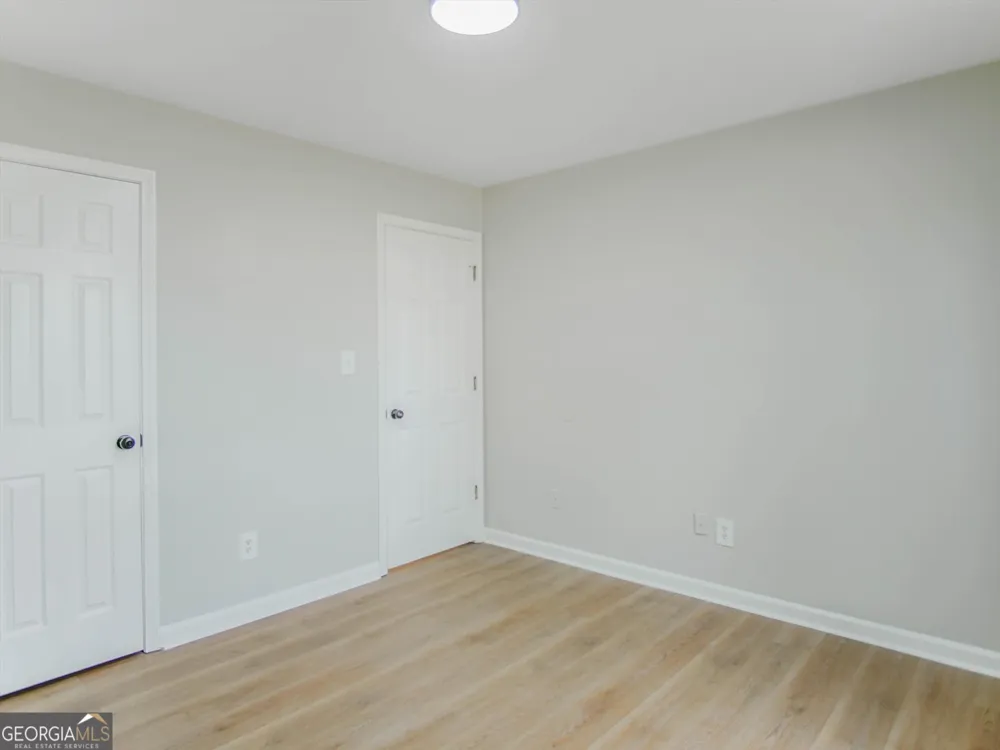 5603 Eagles Feather LN Riverdale, GA 30274
