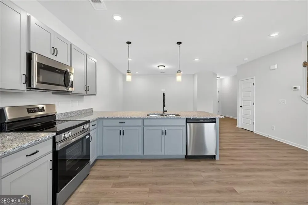 2255 Ravencliff DR Austell, GA 30168