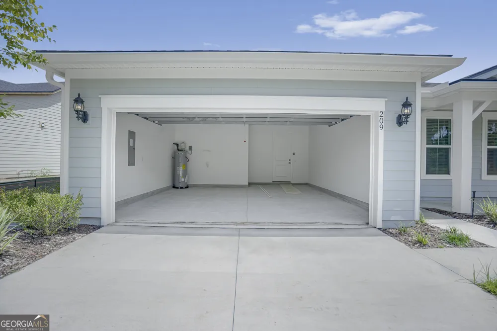 209 Madeline Taylor PL Kingsland, GA 31548