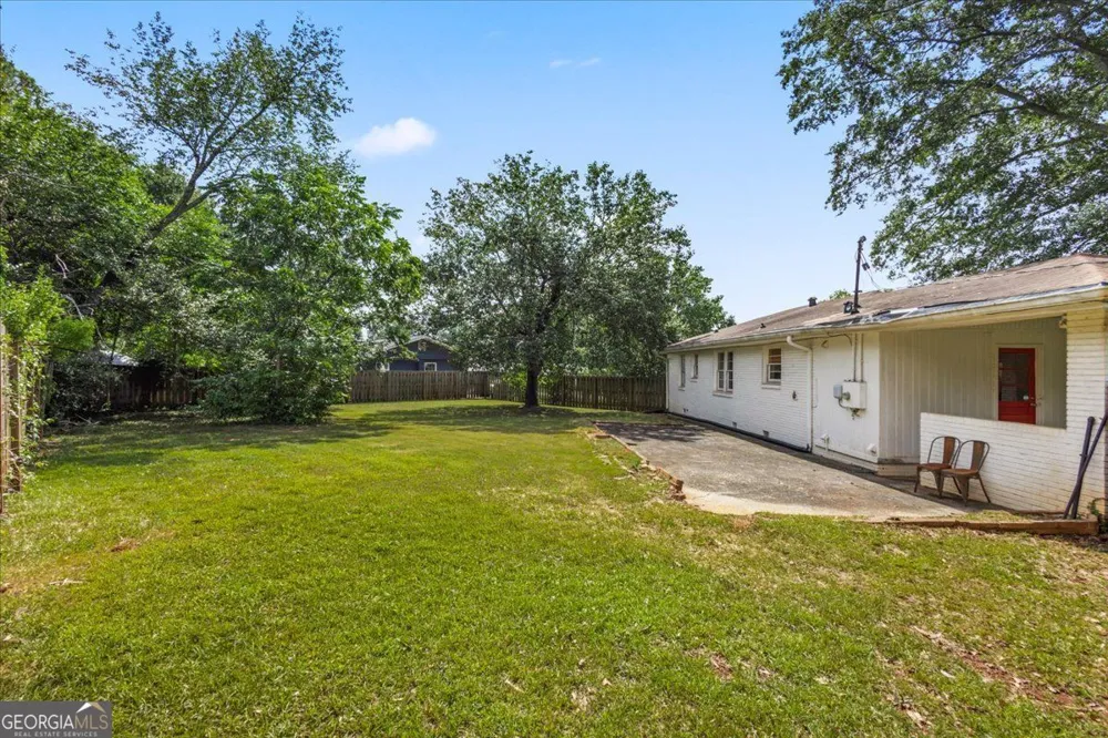 2801 Miriam LN Decatur, GA 30032