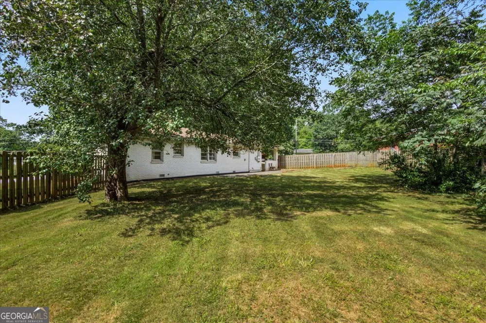 2801 Miriam LN Decatur, GA 30032