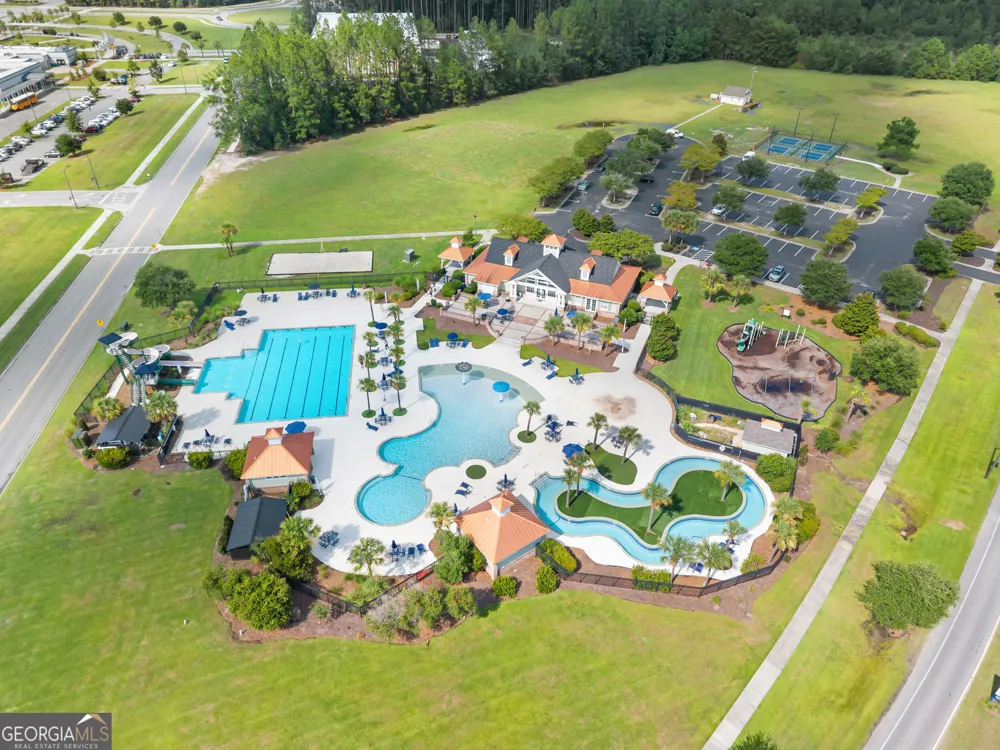 215 Crabapple CIR Port Wentworth, GA 31407