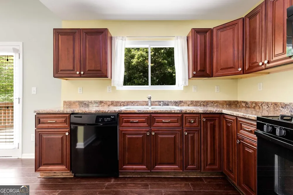 1741 Branch View DR Marietta, GA 30062