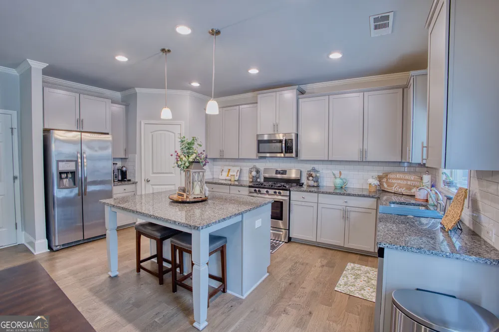 523 Blue Mountain Rise Canton, GA 30114