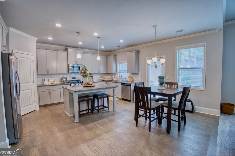 523 Blue Mountain Rise Canton, GA 30114