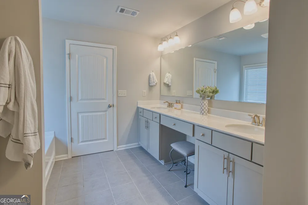 523 Blue Mountain Rise Canton, GA 30114