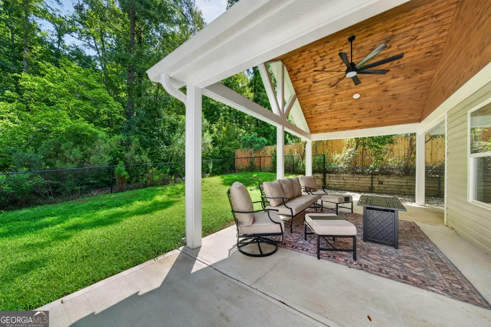 134 Misty Grove Ln Eatonton, GA 31024