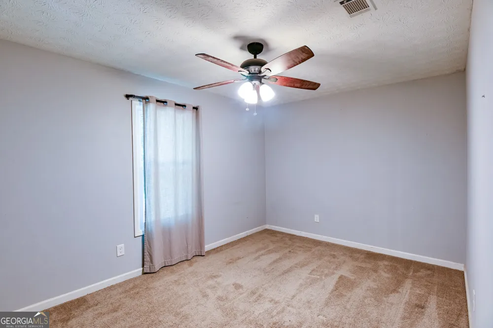 3997 Stacy LN Snellville, GA 30039