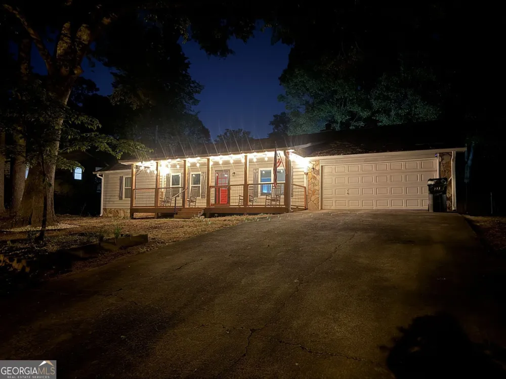3997 Stacy LN Snellville, GA 30039