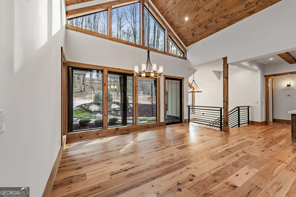 172 Grand Oaks TRL Morganton, GA 30560