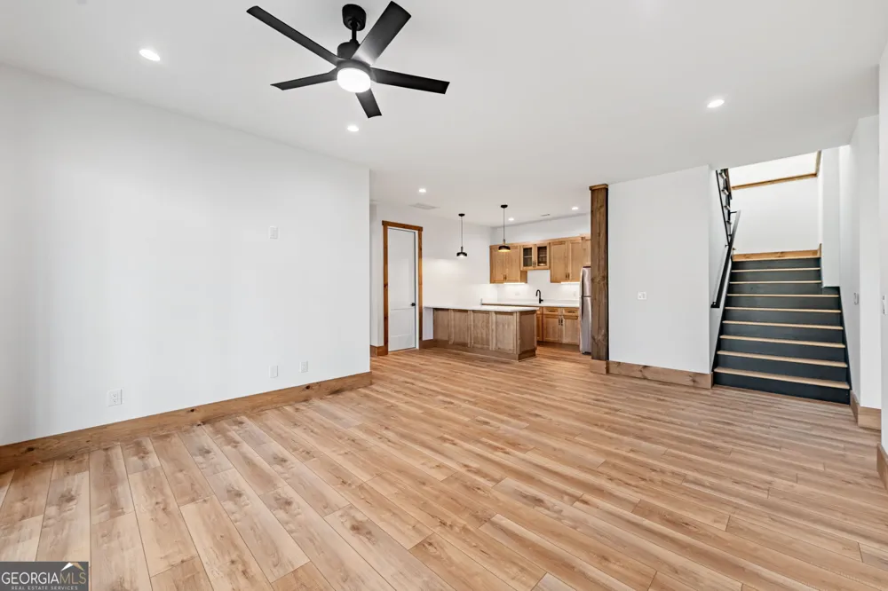 172 Grand Oaks TRL Morganton, GA 30560