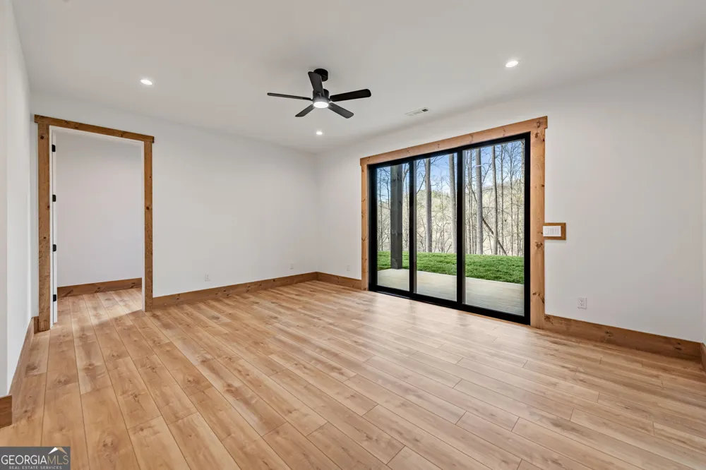 172 Grand Oaks TRL Morganton, GA 30560