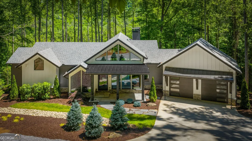 172 Grand Oaks TRL Morganton, GA 30560