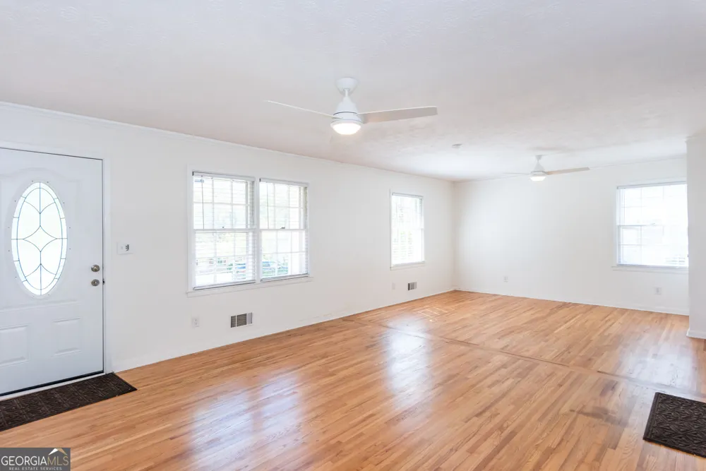 6551 Bussell WAY Riverdale, GA 30274