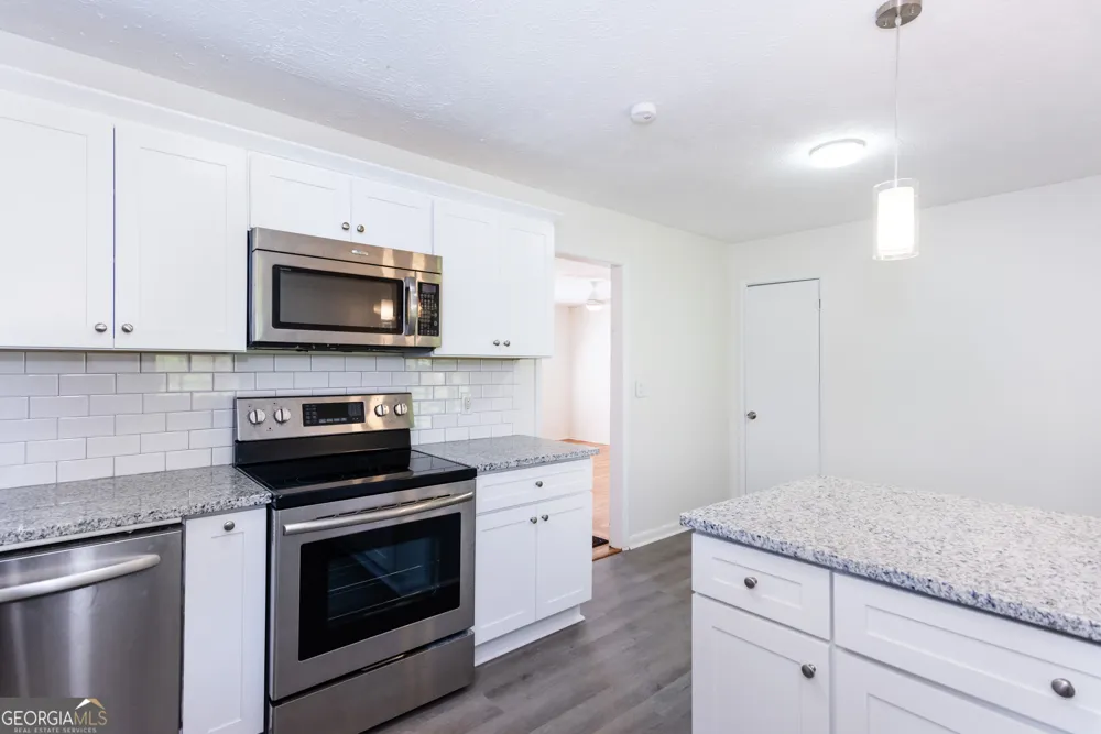 6551 Bussell WAY Riverdale, GA 30274