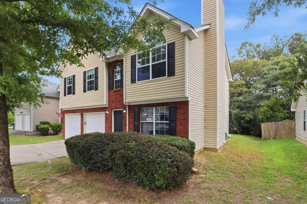 2545 Carolina RDG Riverdale, GA 30296
