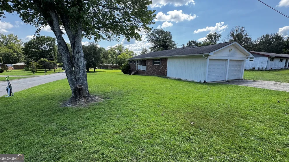 6200 Cherry LN Douglasville, GA 30134
