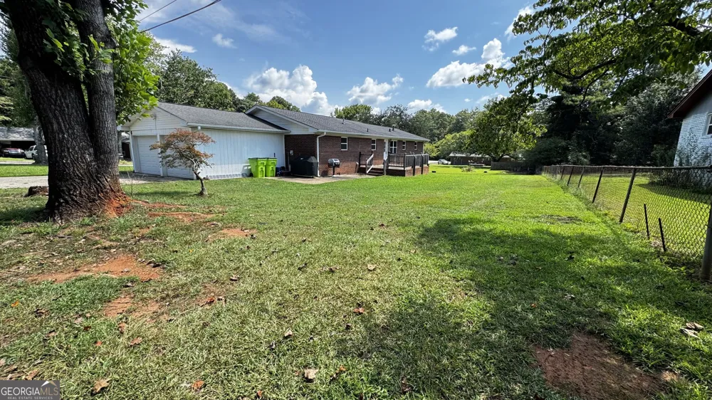 6200 Cherry LN Douglasville, GA 30134