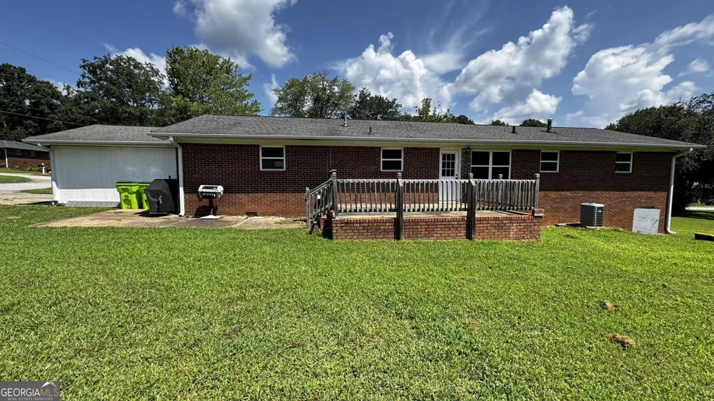 6200 Cherry LN Douglasville, GA 30134