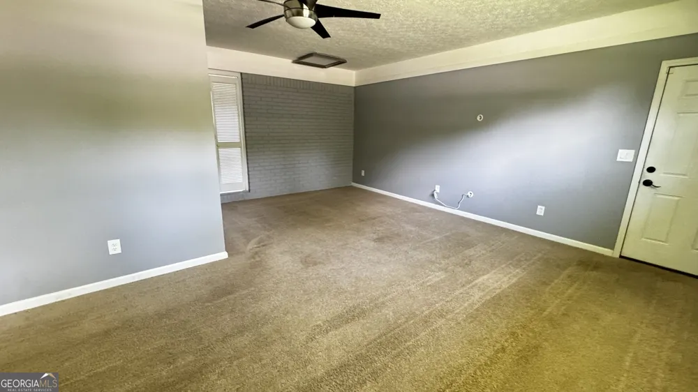 6200 Cherry LN Douglasville, GA 30134