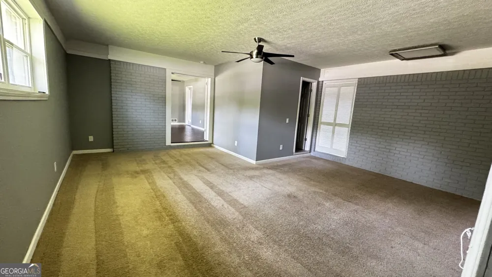 6200 Cherry LN Douglasville, GA 30134