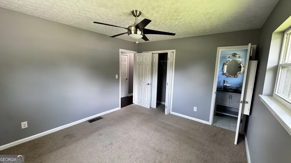 6200 Cherry LN Douglasville, GA 30134