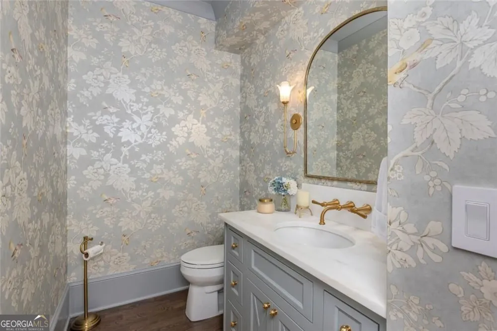 300 Chesterton CIR Johns Creek, GA 30097