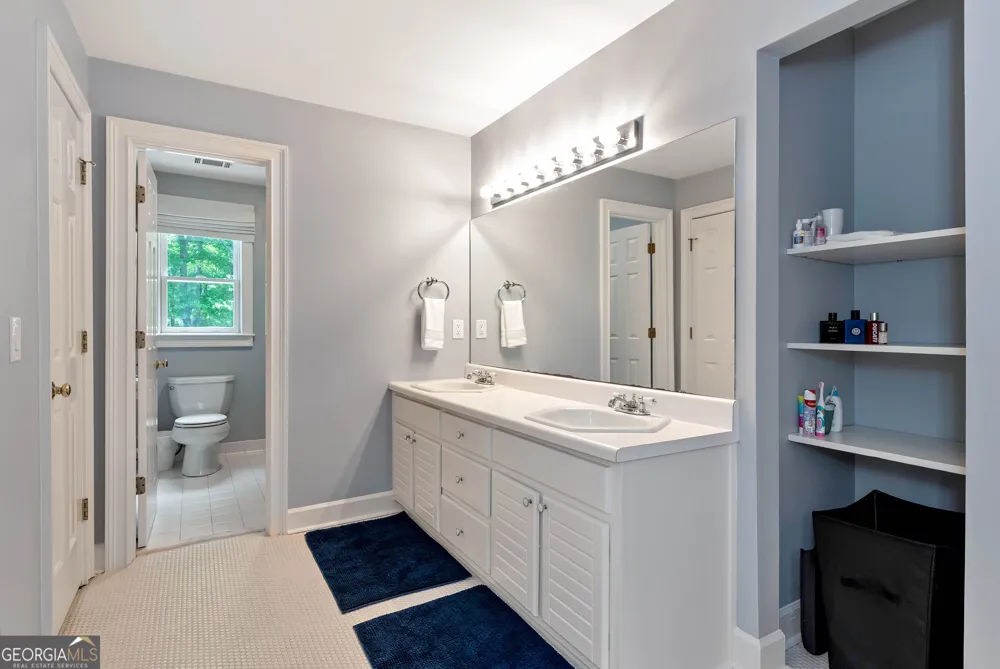 300 Chesterton CIR Johns Creek, GA 30097