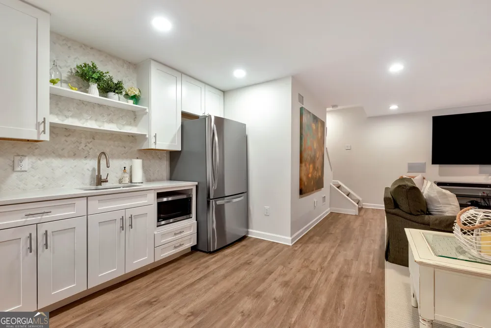 300 Chesterton CIR Johns Creek, GA 30097