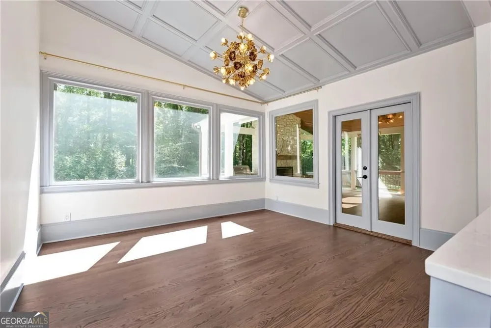 300 Chesterton CIR Johns Creek, GA 30097