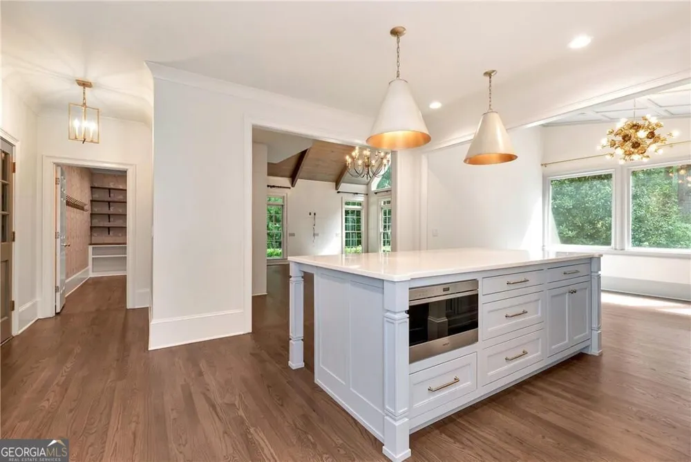 300 Chesterton CIR Johns Creek, GA 30097