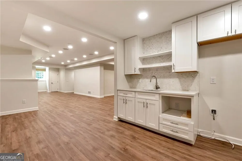 300 Chesterton CIR Johns Creek, GA 30097