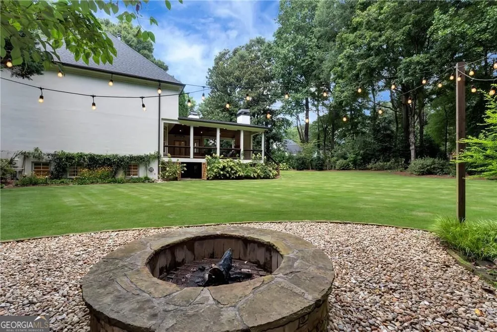 300 Chesterton CIR Johns Creek, GA 30097