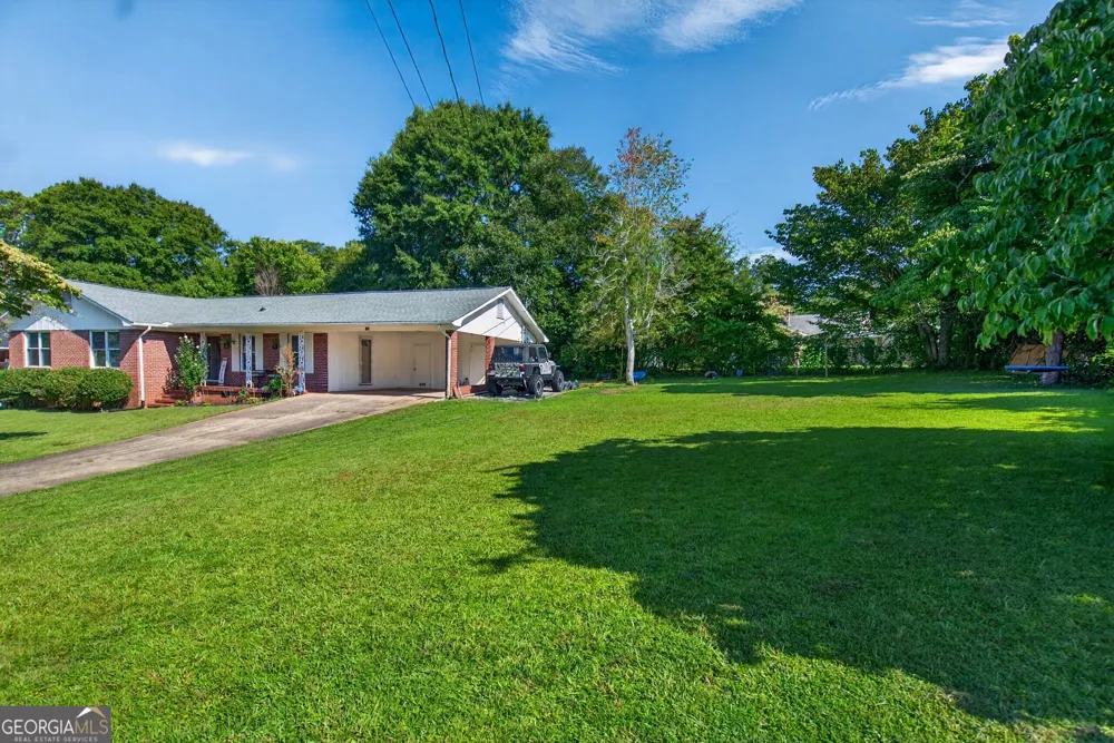 928 Norwood DR LaGrange, GA 30240