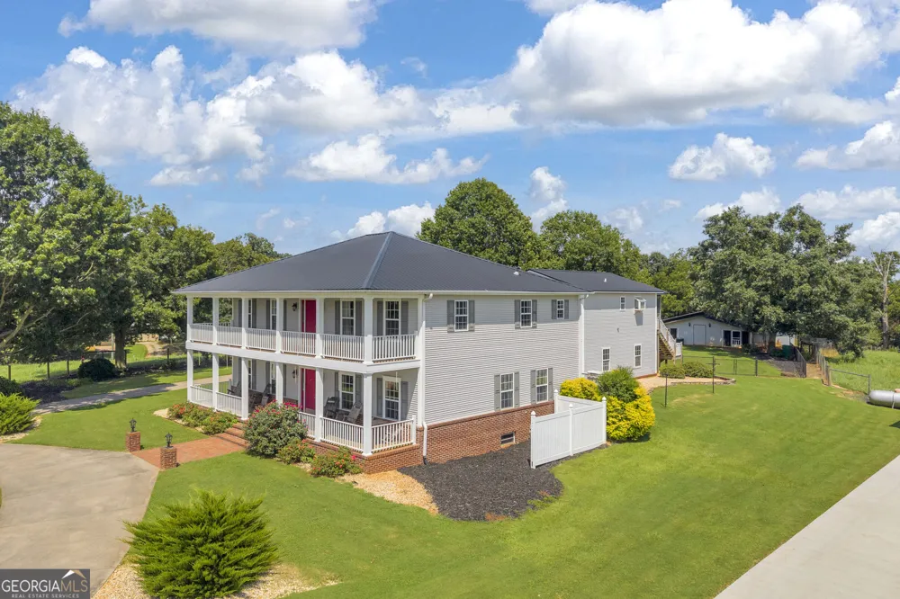 1040 Crenshaw RD Martin, GA 30557