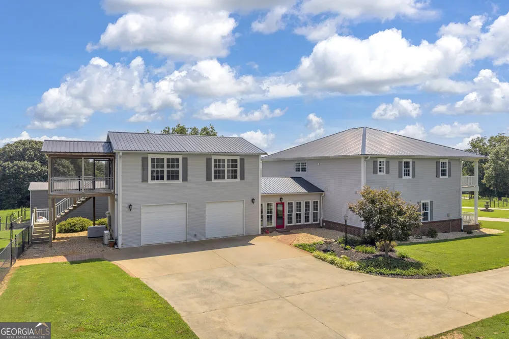 1040 Crenshaw RD Martin, GA 30557