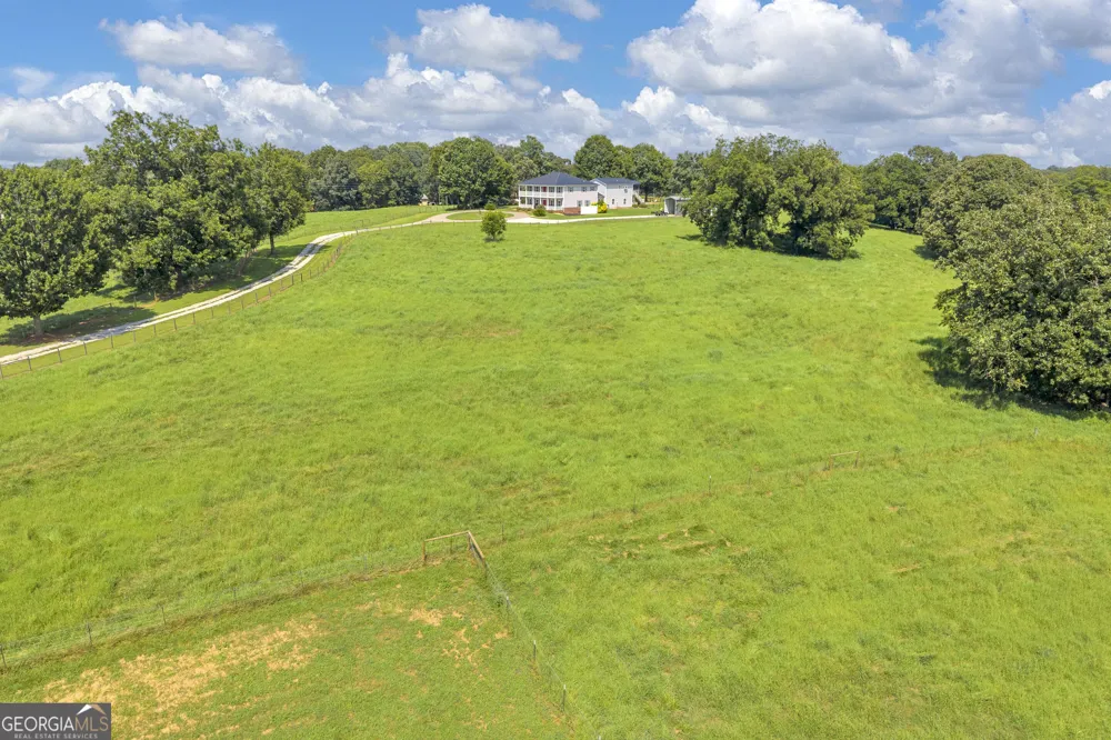 1040 Crenshaw RD Martin, GA 30557