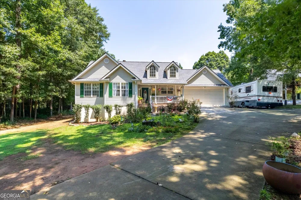 598 Holders Siding RD Jefferson, GA 30549