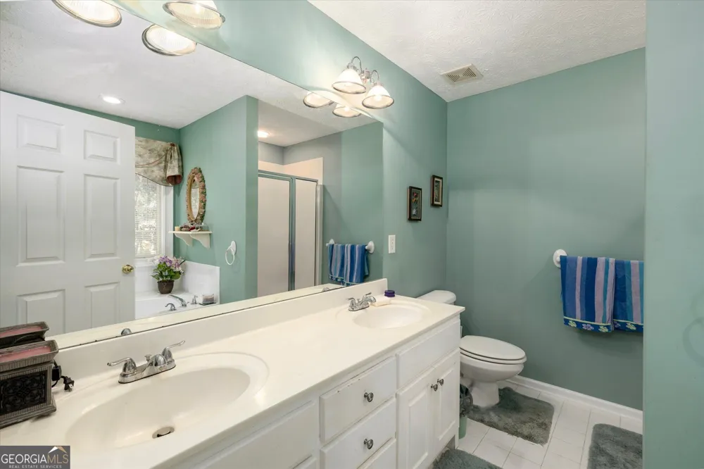 598 Holders Siding RD Jefferson, GA 30549