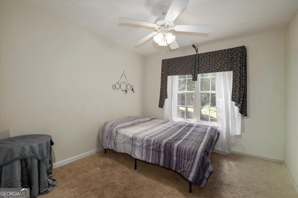 598 Holders Siding RD Jefferson, GA 30549