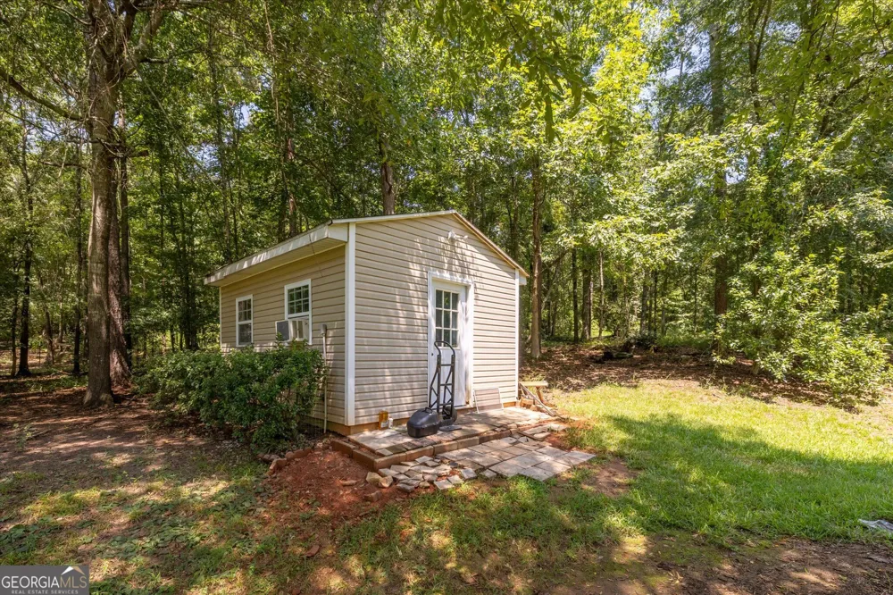 598 Holders Siding RD Jefferson, GA 30549