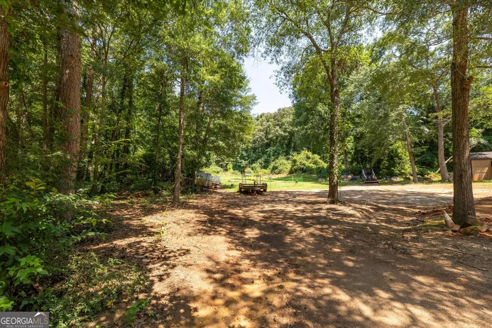 598 Holders Siding RD Jefferson, GA 30549