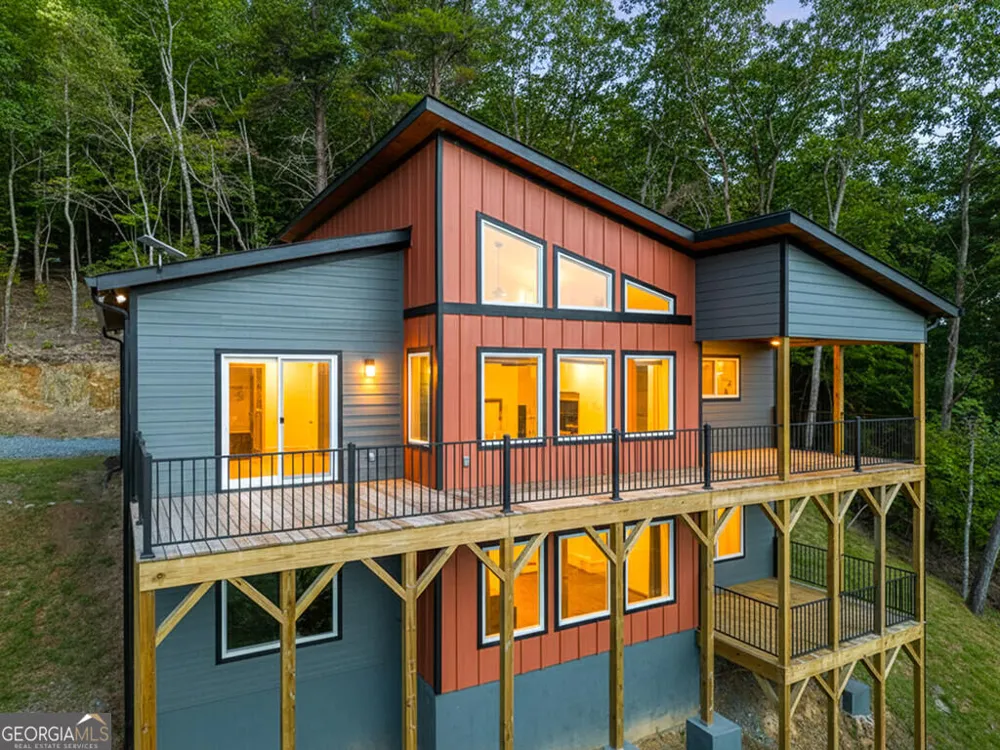 156 Sky High DR Ellijay, GA 30536