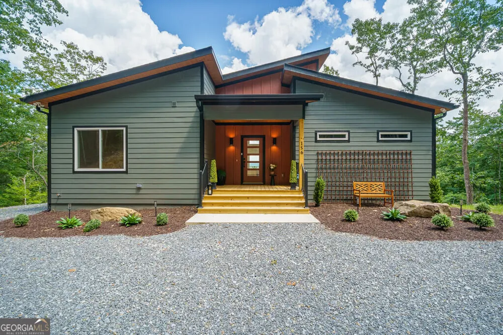 156 Sky High DR Ellijay, GA 30536