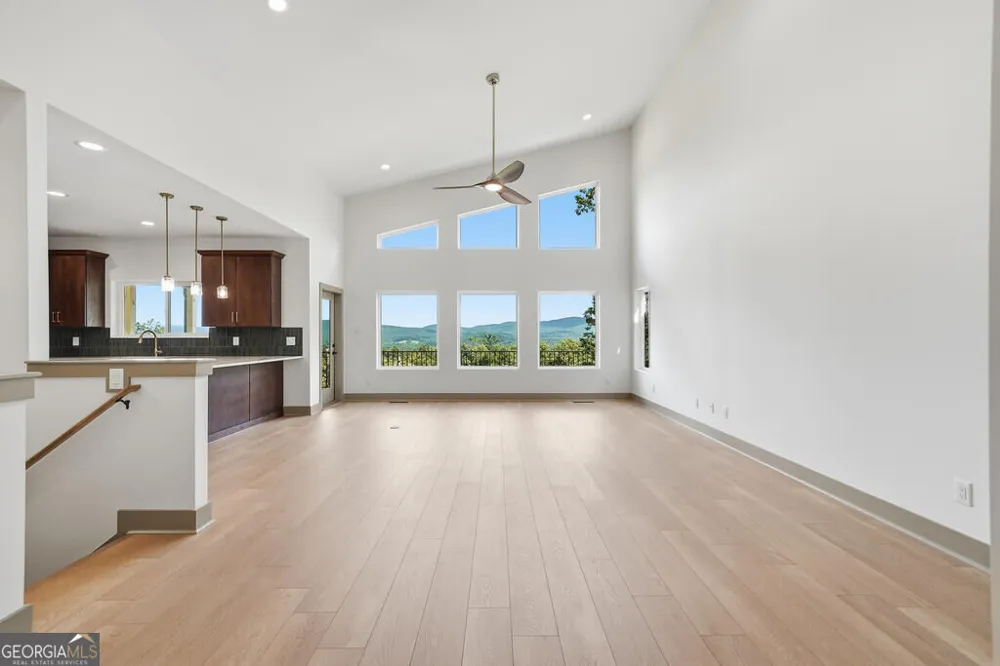 156 Sky High DR Ellijay, GA 30536
